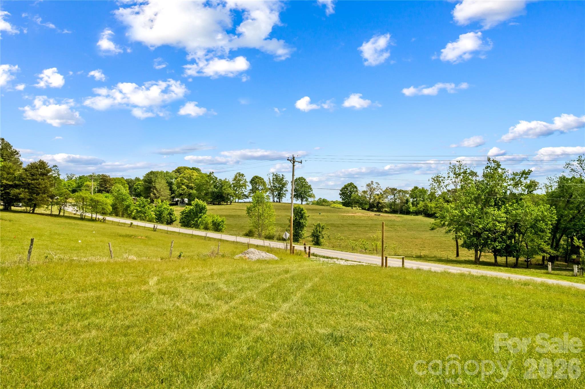 562 Mountain View Road Statesville NC 28625