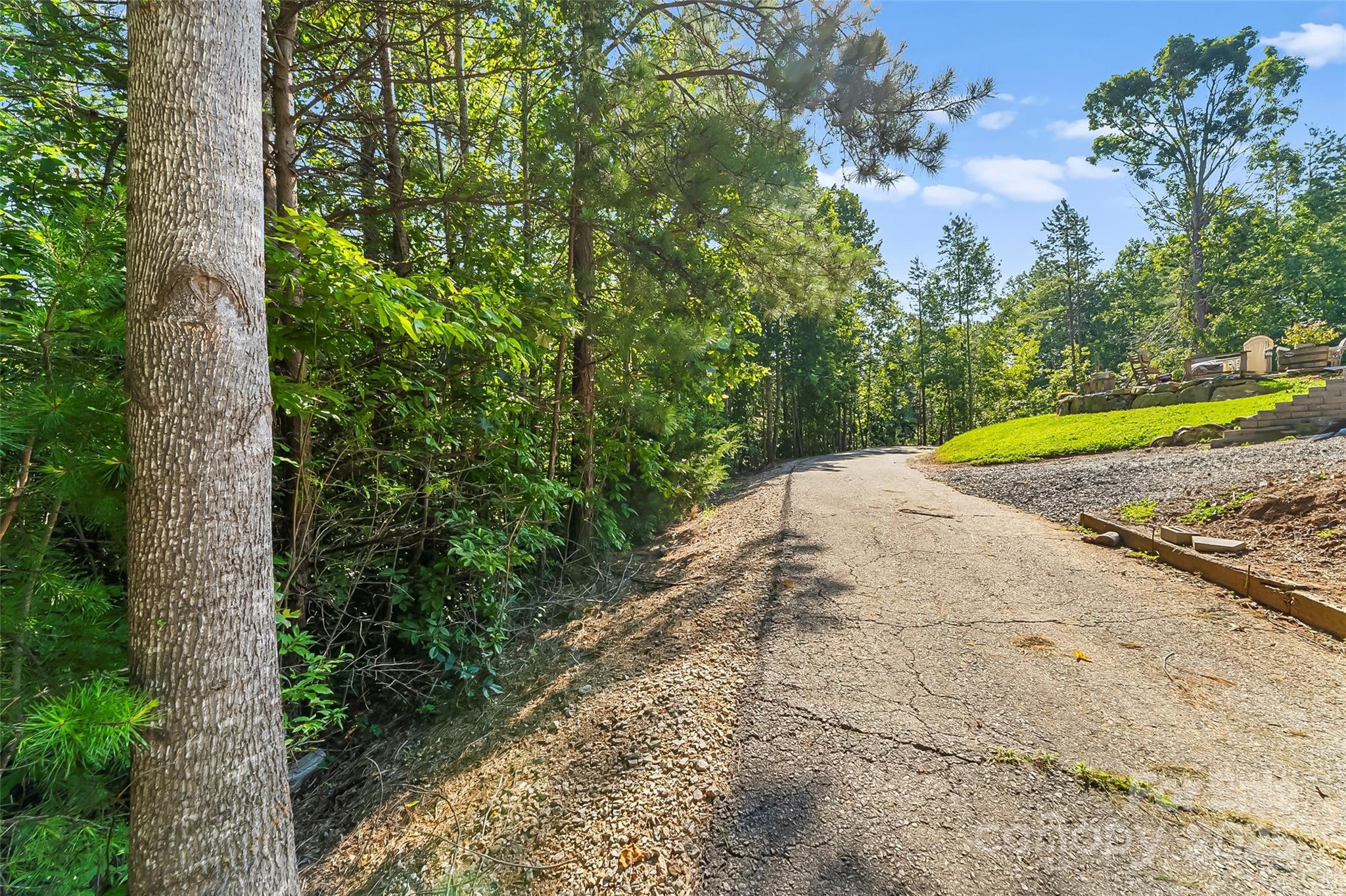 Ville Horizon Drive Nebo NC 28761