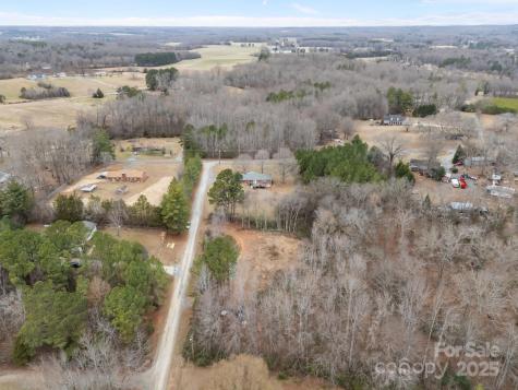 33266 Courtland Drive Albemarle NC 28001