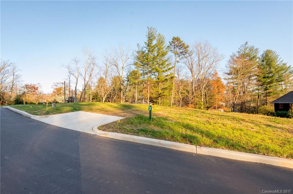 8 Malvern Walk Asheville NC 28806
