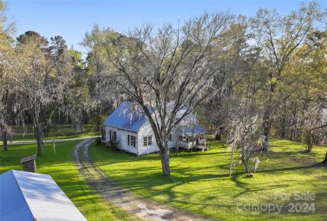 229 Joseph Kershaw Road Eastover SC 29044