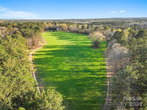 229 Joseph Kershaw Road Eastover SC 29044