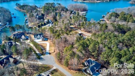 152 Fox Hunt Drive Mooresville NC 28117
