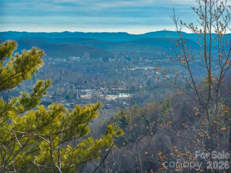 10 Villa Nova Drive Asheville NC 28804