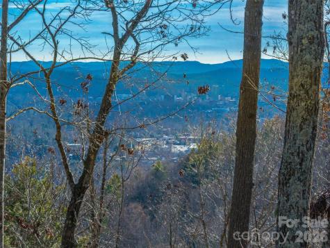 10 Villa Nova Drive Asheville NC 28804