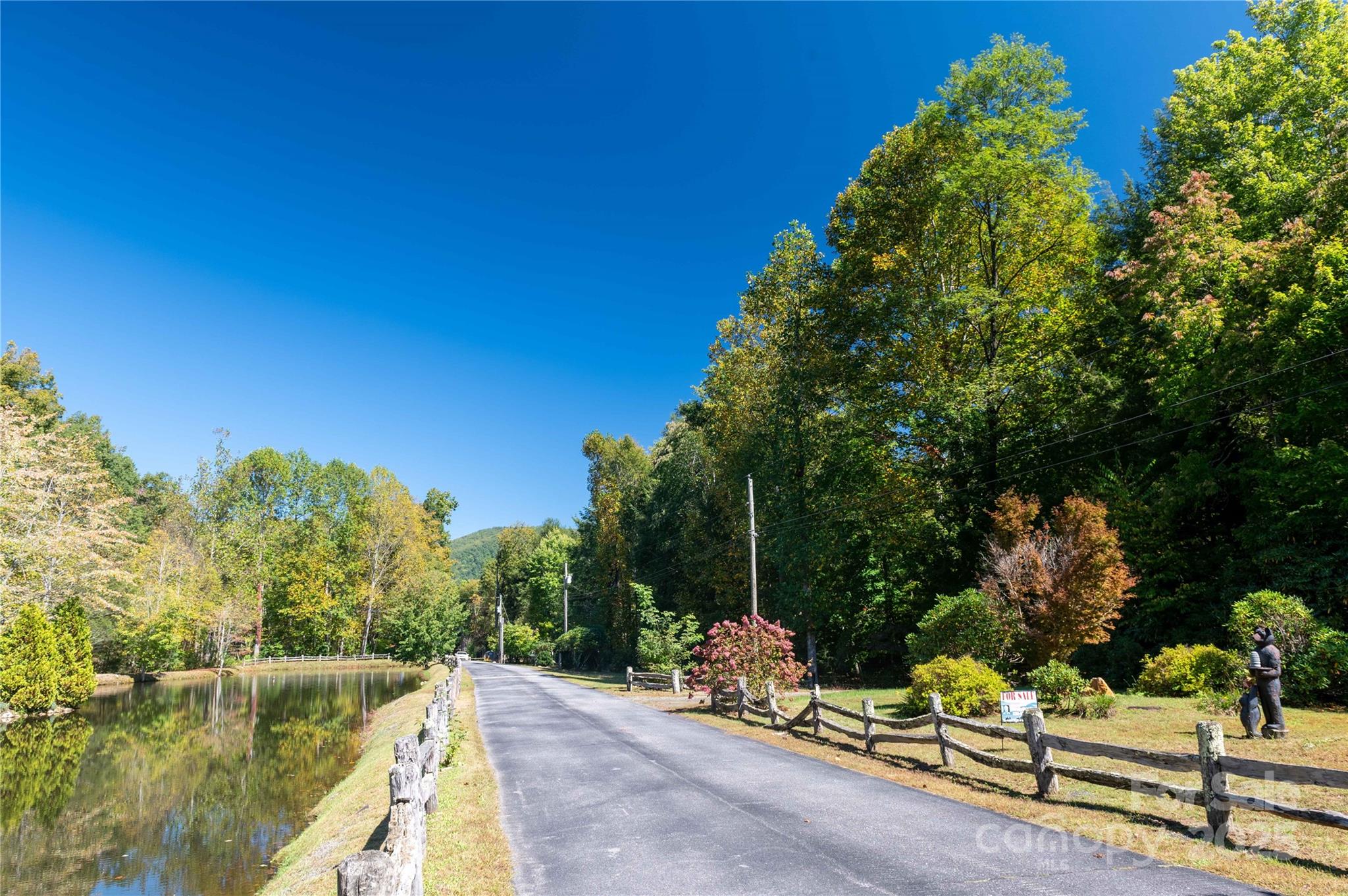 188 Sweetwater Ridge Burnsville NC 28740