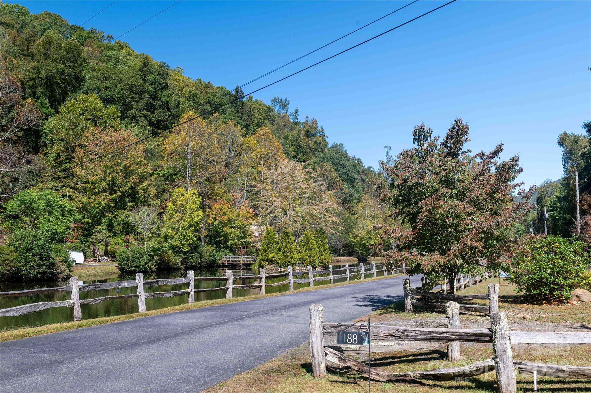 188 Sweetwater Ridge Burnsville NC 28740