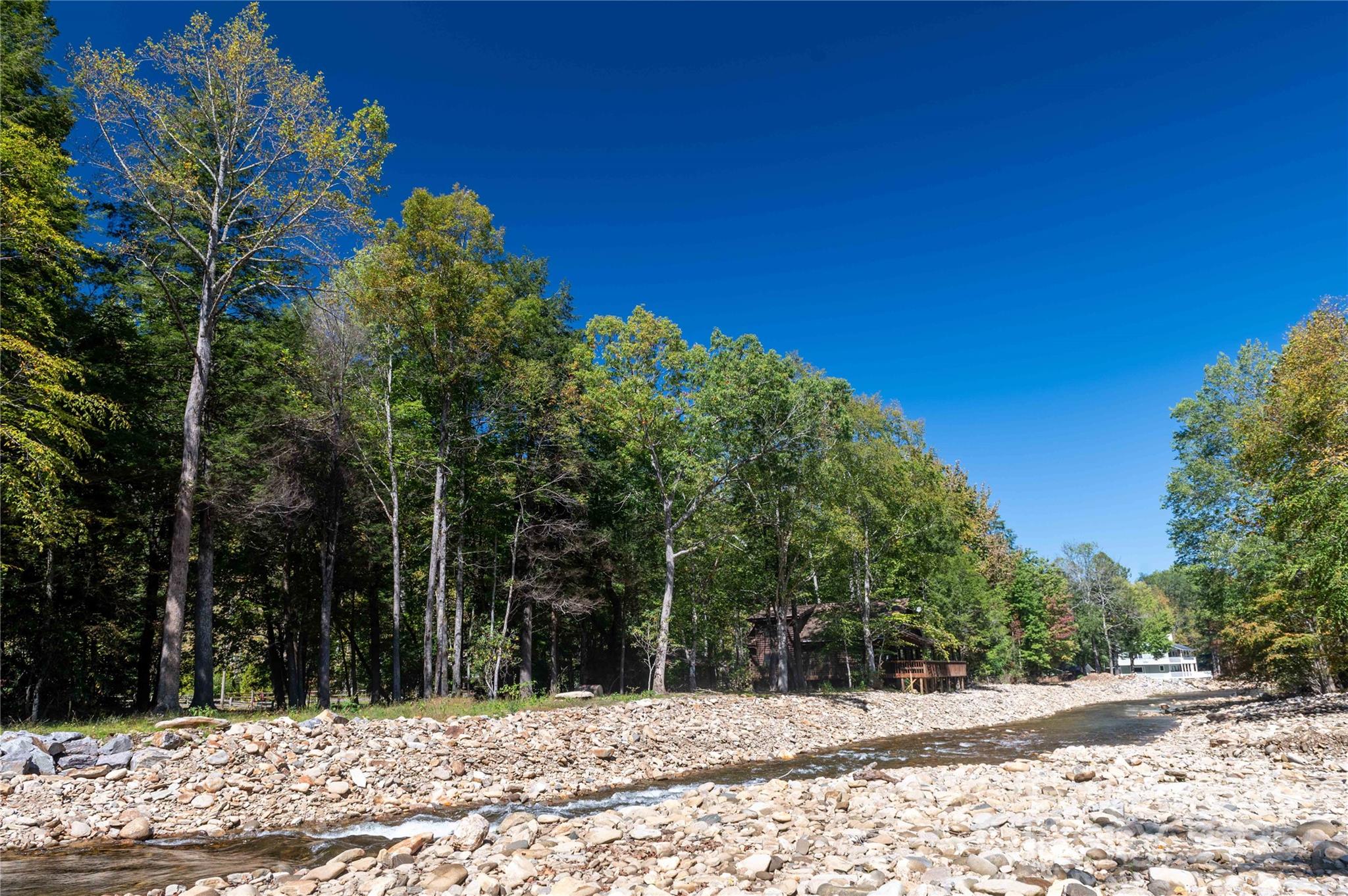 188 Sweetwater Ridge Burnsville NC 28740