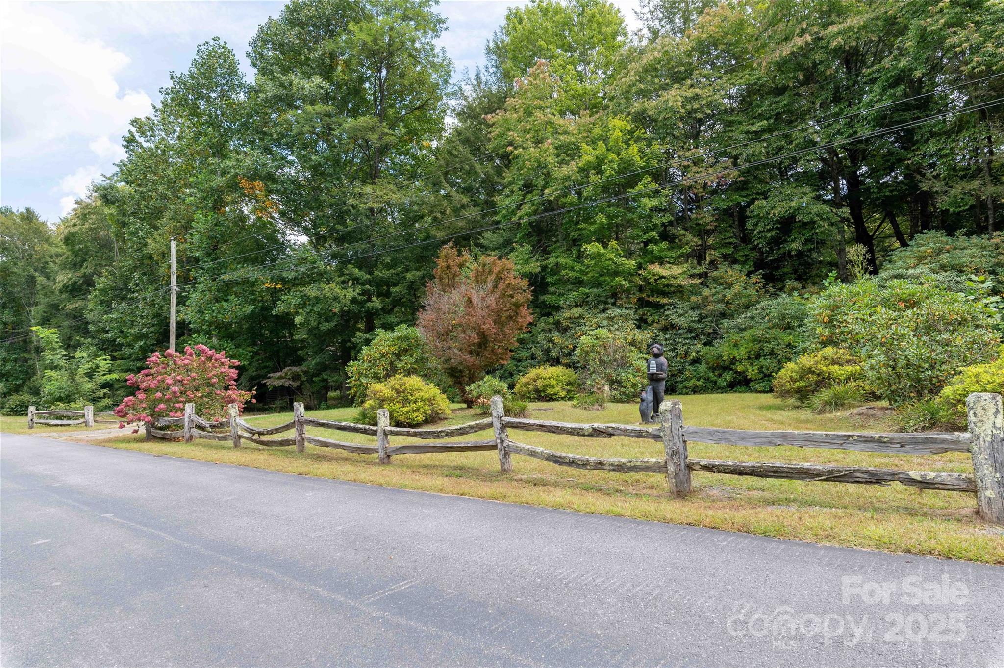 188 Sweetwater Ridge Burnsville NC 28740