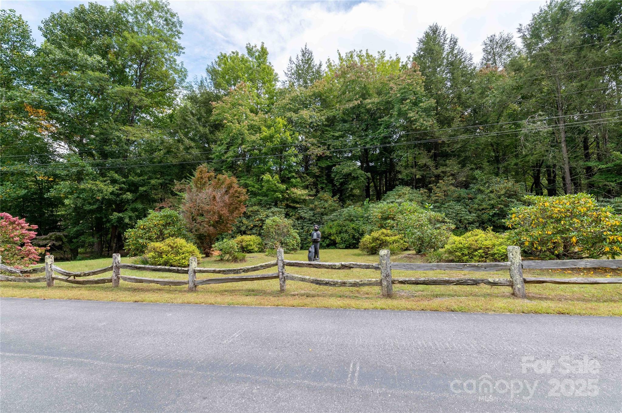 188 Sweetwater Ridge Burnsville NC 28740
