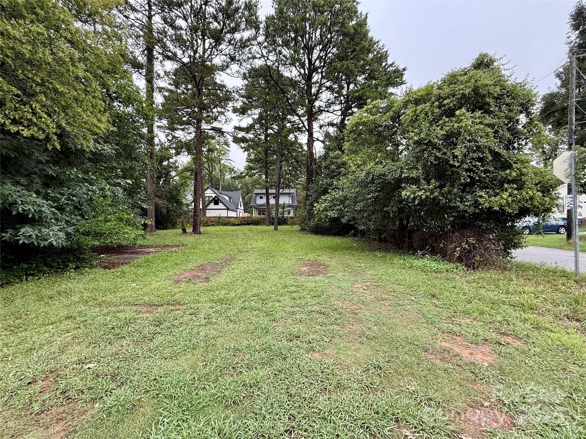 1904 St Paul Street Charlotte NC 28216