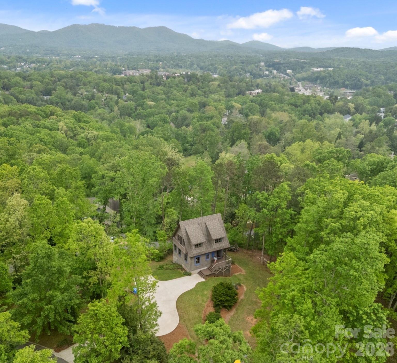 106 Mccauley Drive Asheville NC 28803