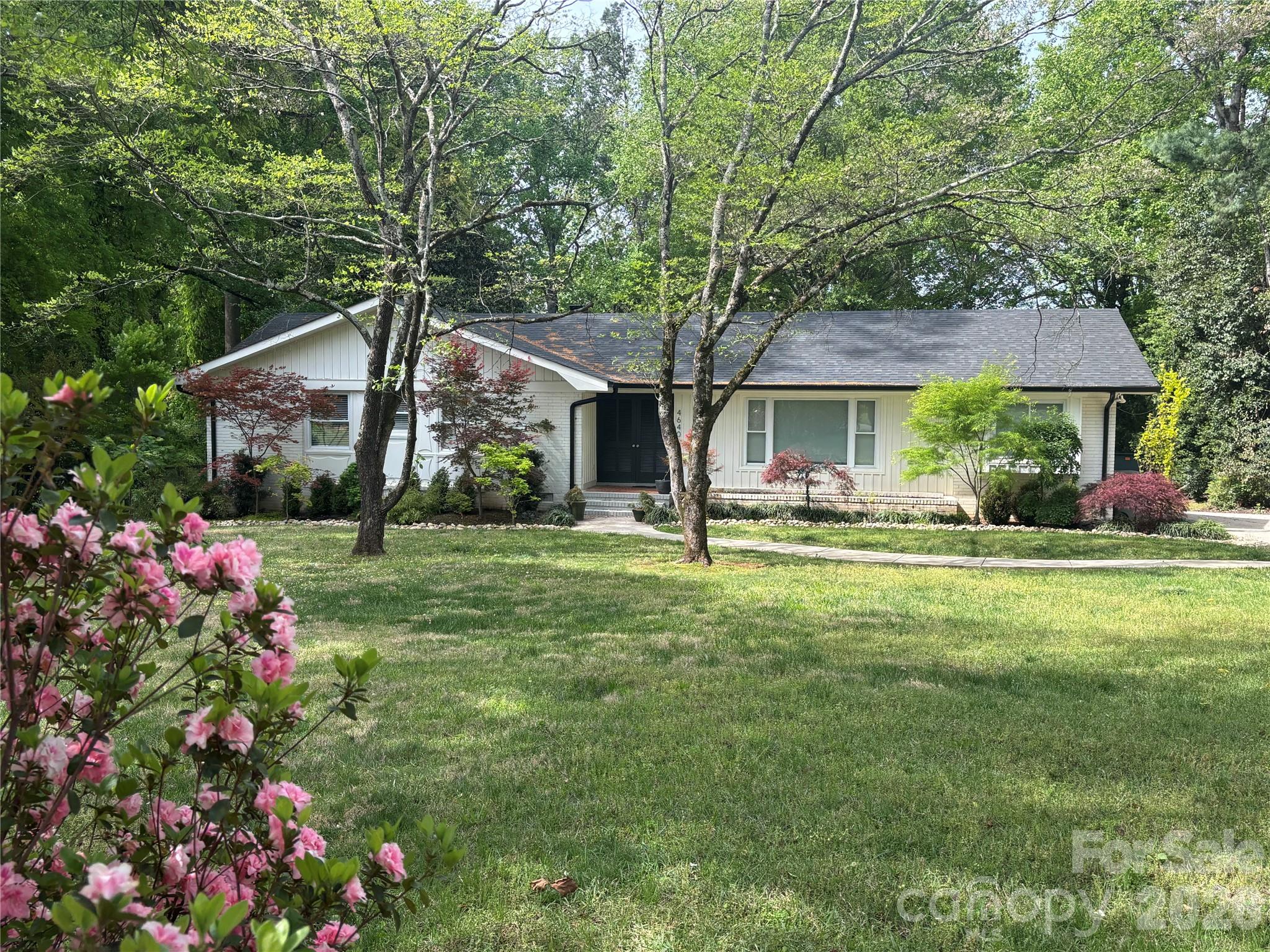 4640 Town And Country Drive Charlotte NC 28226