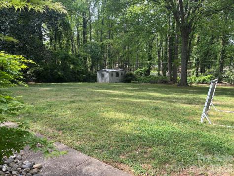 4640 Town And Country Drive Charlotte NC 28226