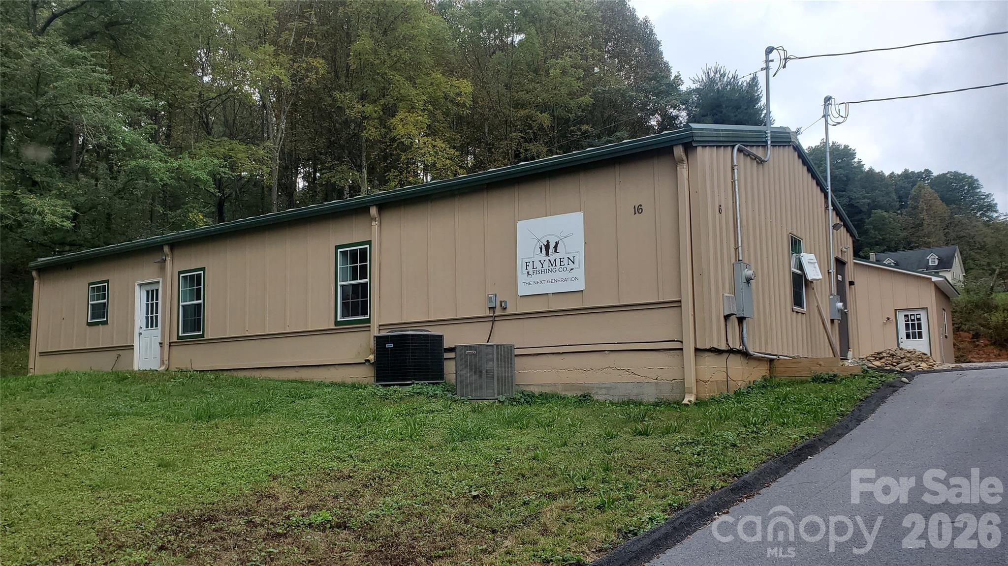 1 Main Entrance Street Brevard NC 28712