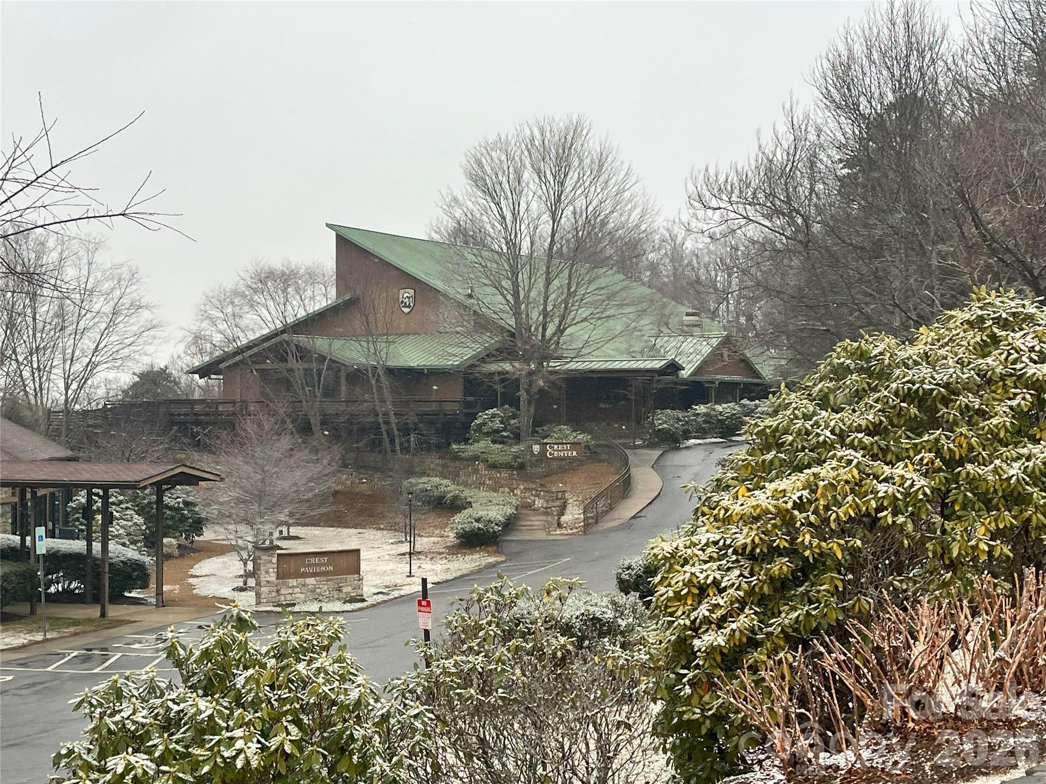 49 Ben Lippen School Road Asheville NC 28806