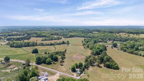 1214 Mount Wesley Church Road Hiddenite NC 28636