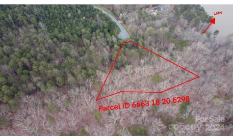 225 Kingfisher Court New London NC 27371