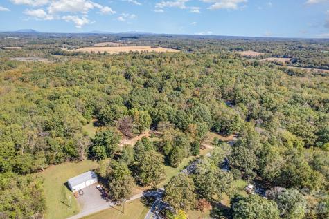 0000 Courtney- Huntsville Road Yadkinville NC 27055