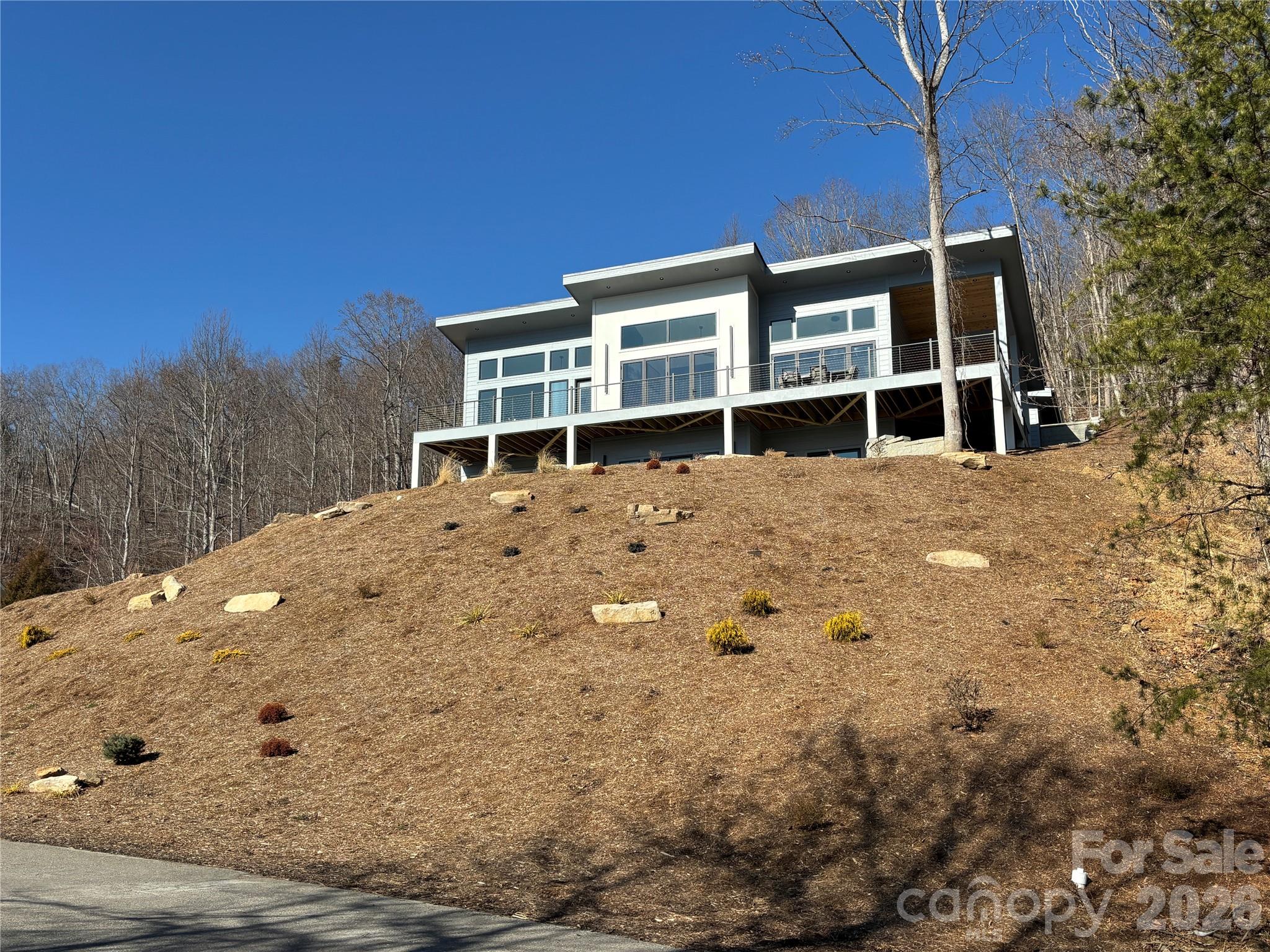 66 Hawtree Court Weaverville NC 28787