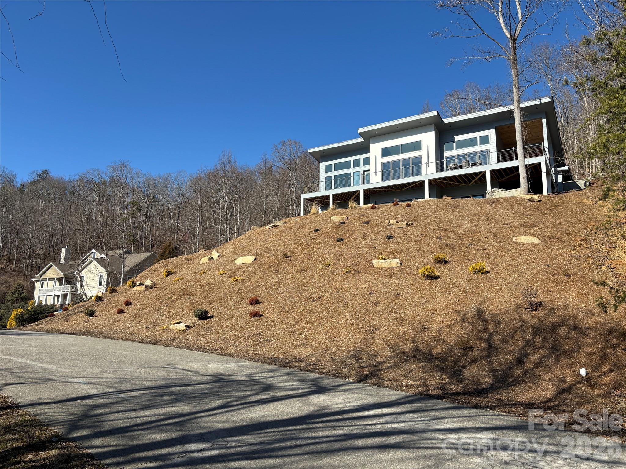 66 Hawtree Court Weaverville NC 28787