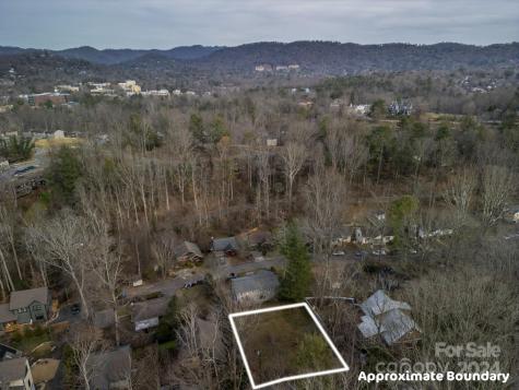 26 Hibriten Drive Asheville NC 28801