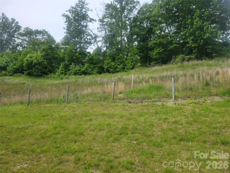 6045 Us 19e Highway Burnsville NC 28714