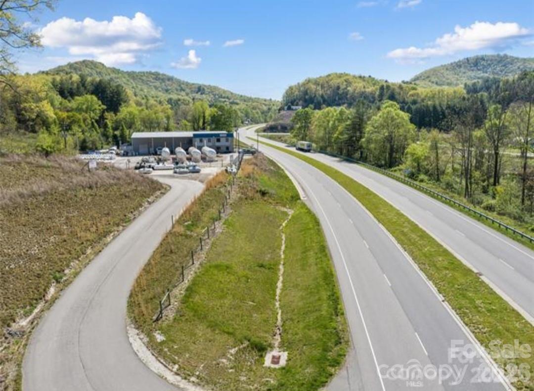 6045 Us 19e Highway Burnsville NC 28714