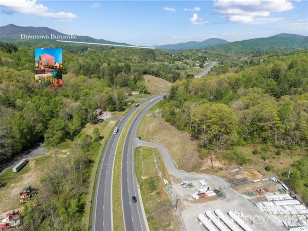 6045 Us 19e Highway Burnsville NC 28714