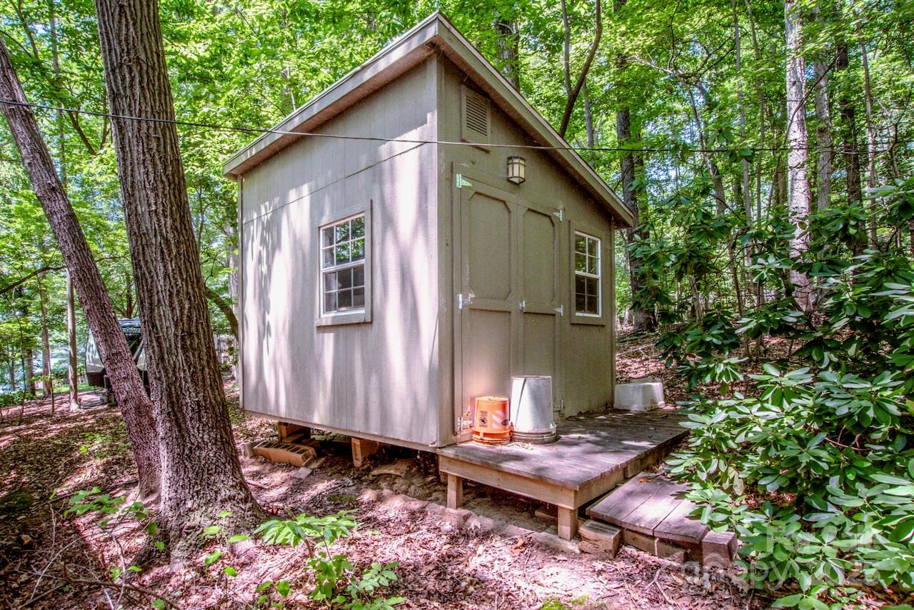 127 Melrose Lane Mooresville NC 28117