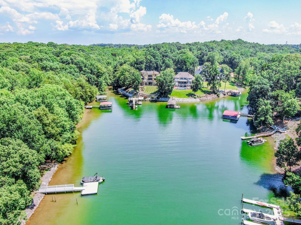 127 Melrose Lane Mooresville NC 28117