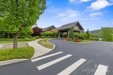 Tbd Hickory Shaft Drive Sapphire NC 28772