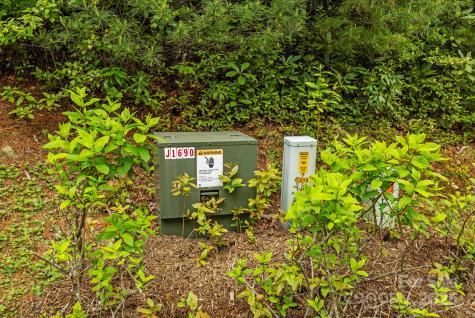 Tbd Hickory Shaft Drive Sapphire NC 28772