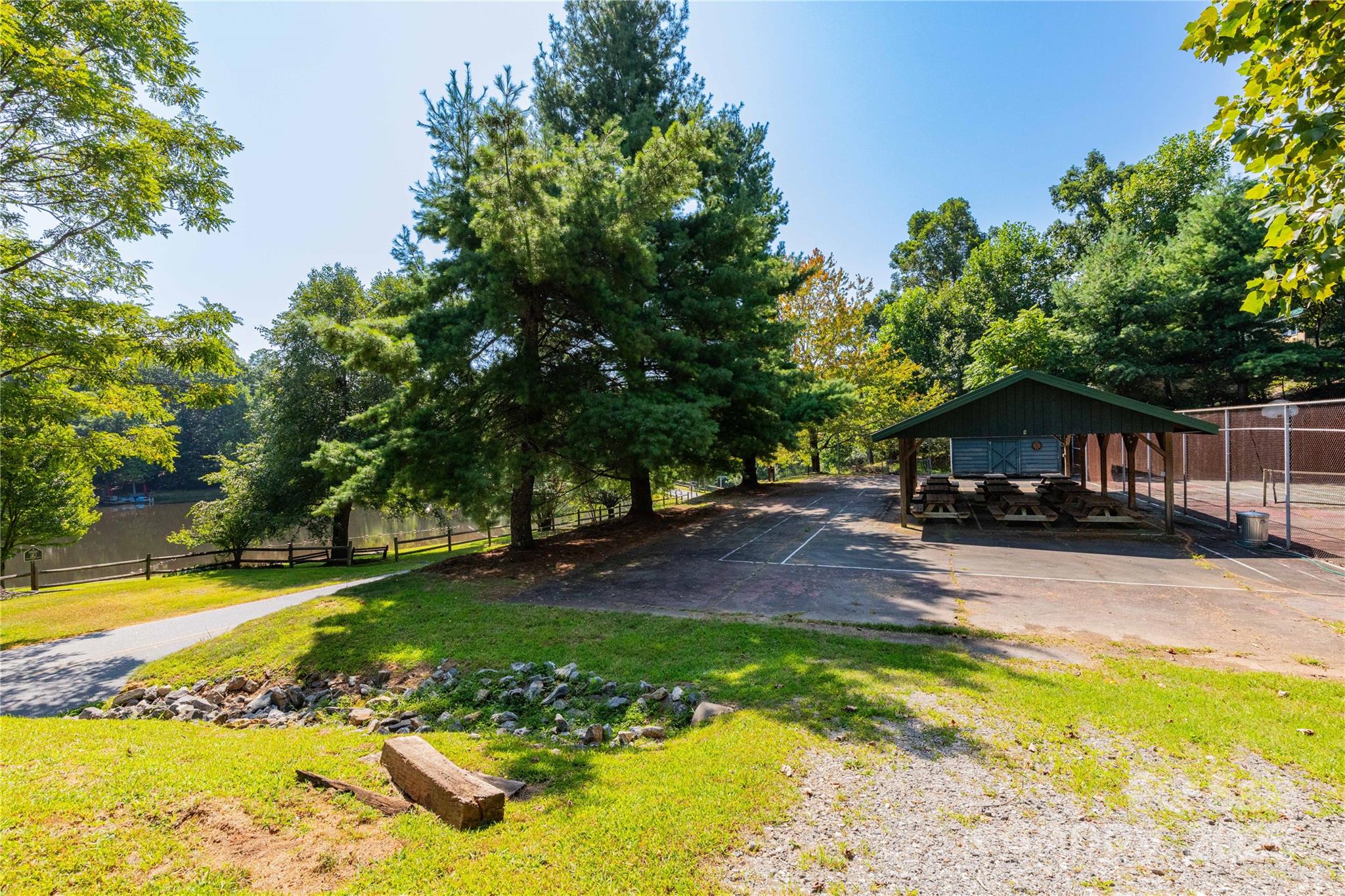 9999 Arrowhead Trail Columbus NC 28722