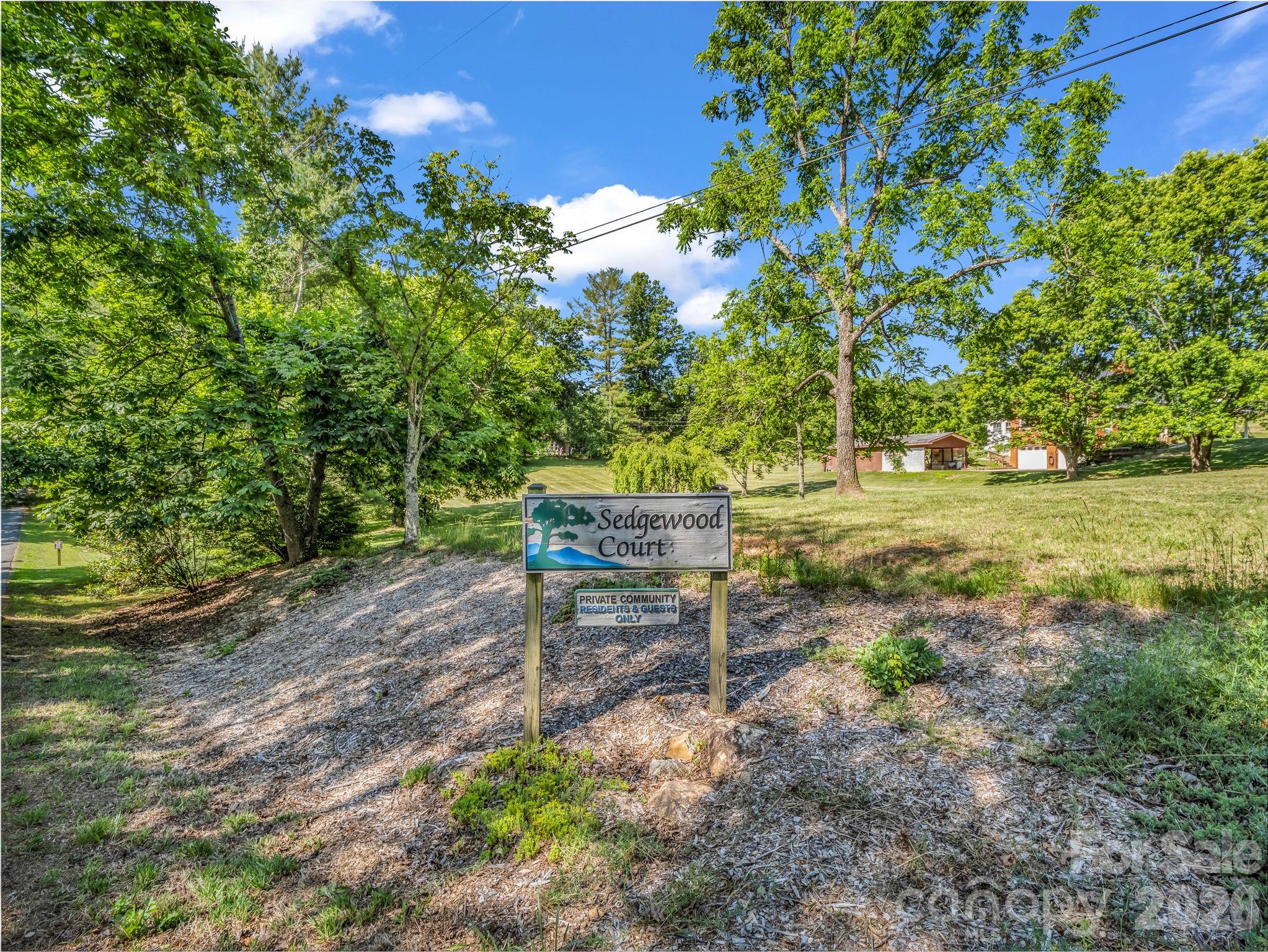 99999 Sedgewood Court Fairview NC 28730