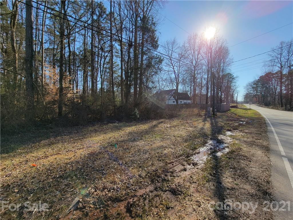 5120 Lakeview Road Charlotte NC 28216