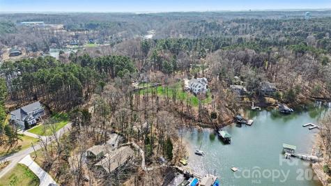 205 Grasshopper Circle Mooresville NC 28117
