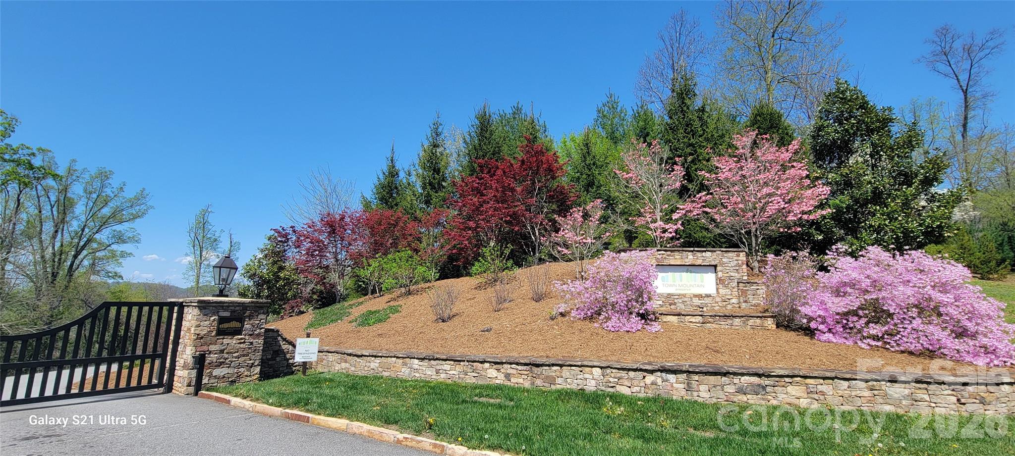 11 Franklin Trace Drive Asheville NC 28804