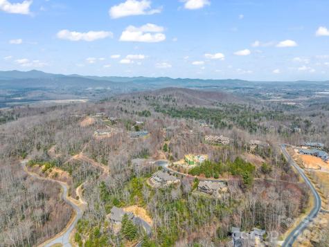 142 Mountain Elder Lane Hendersonville NC 28739