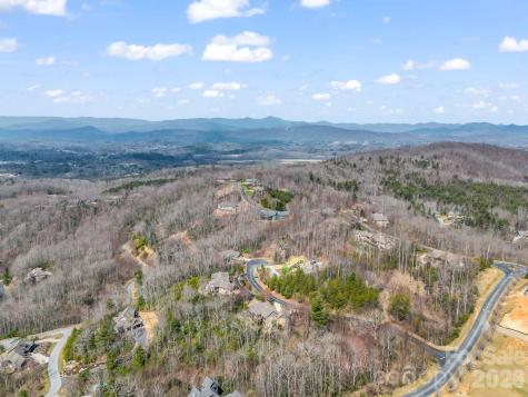 142 Mountain Elder Lane Hendersonville NC 28739