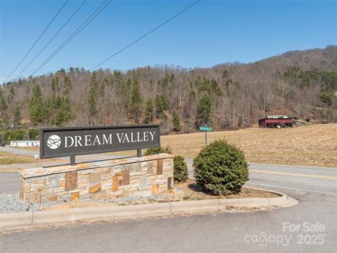 13 Wildlife Drive Clyde NC 28721