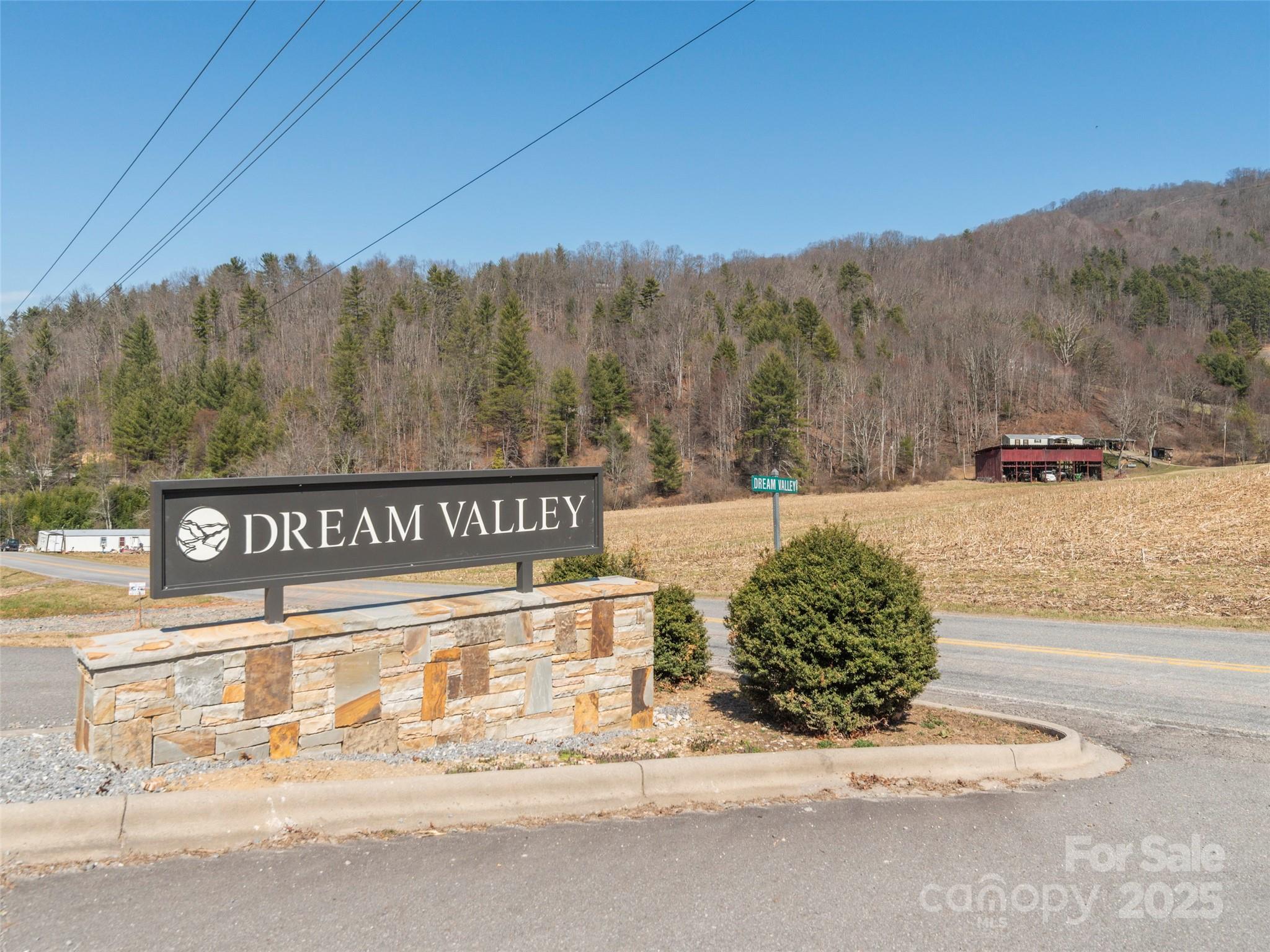 13 Wildlife Drive Clyde NC 28721