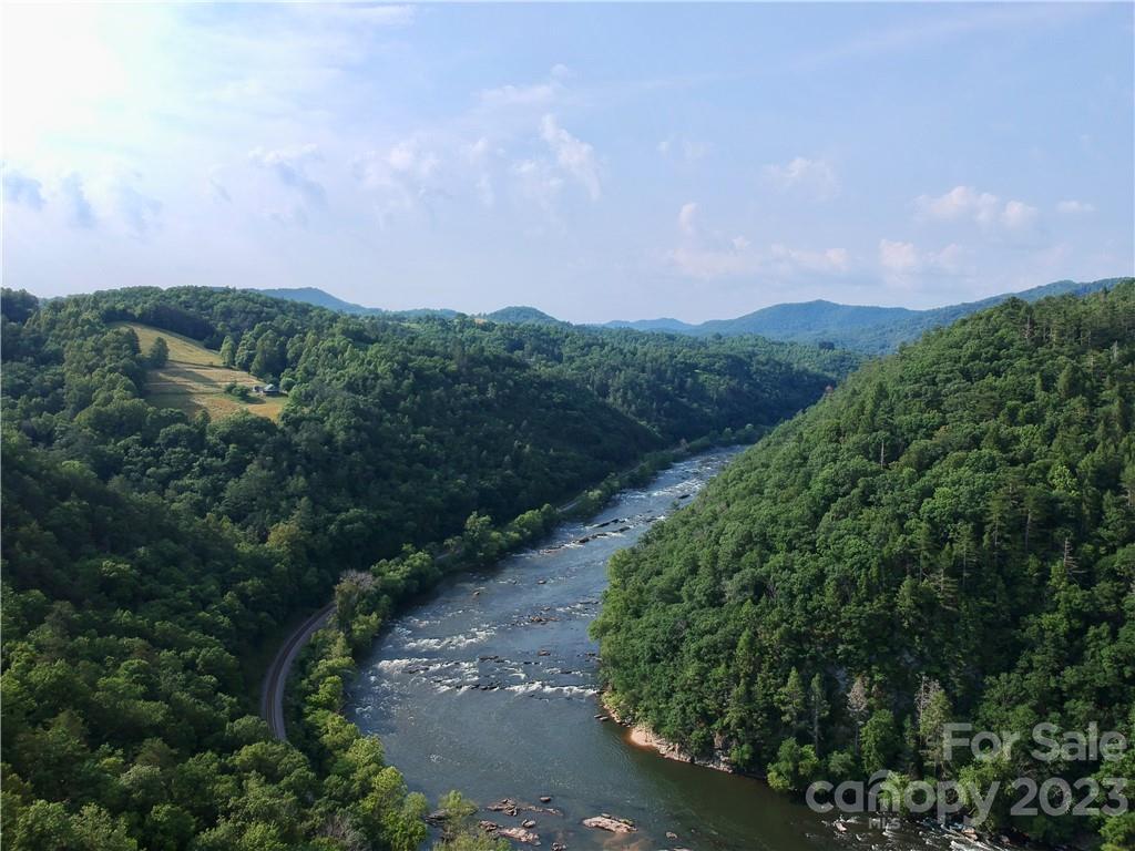 677 White Water Way Marshall NC 28753