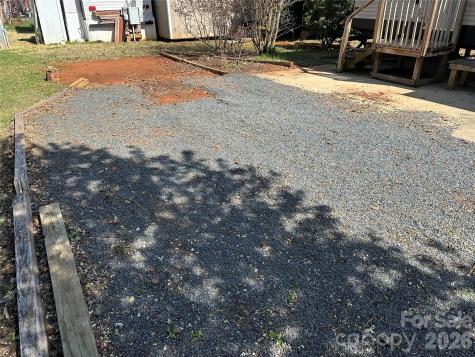 109 Gregory Drive New London NC 28127