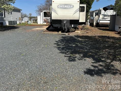 109 Gregory Drive New London NC 28127