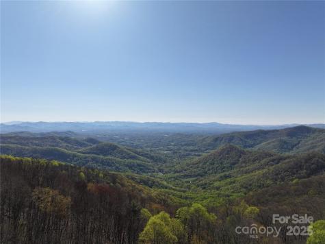 48 Benfield Road Weaverville NC 28787