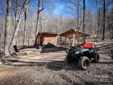 48 Benfield Road Weaverville NC 28787