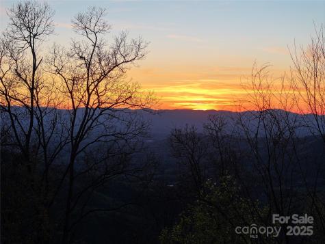 48 Benfield Road Weaverville NC 28787