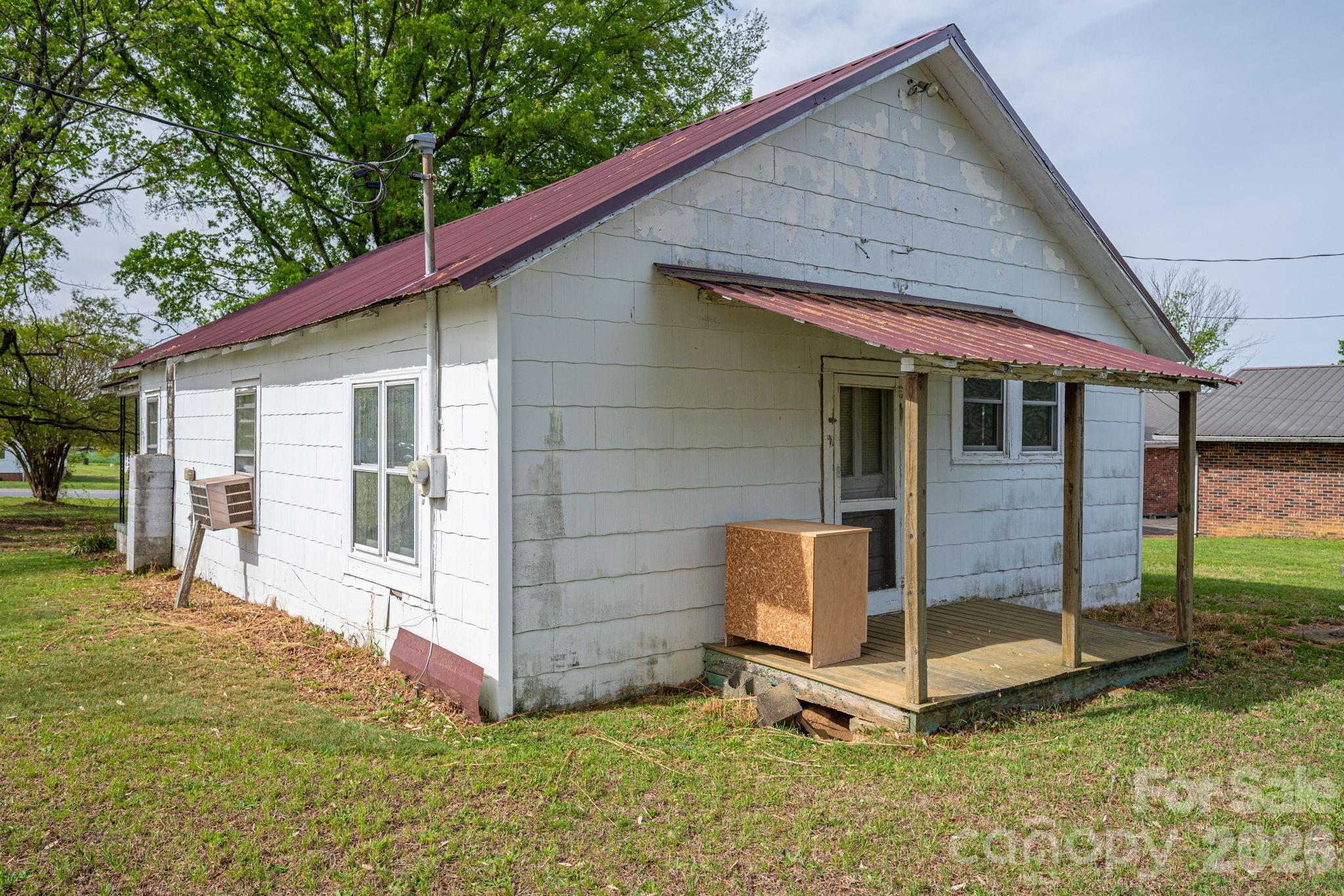 7440 W Nc 27 Highway Vale NC 28168