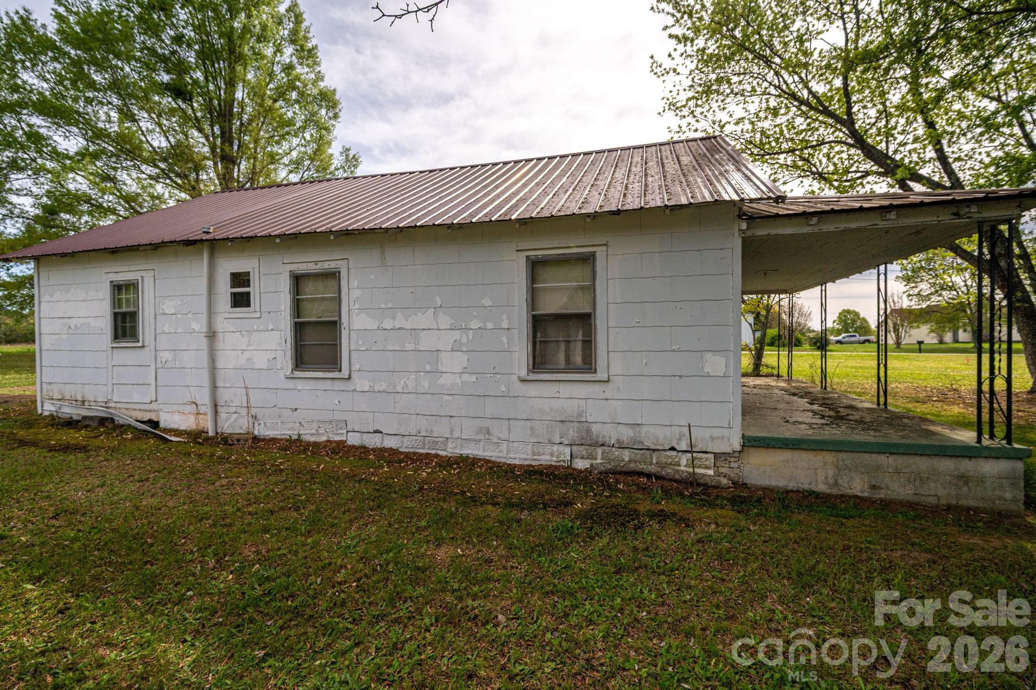 7440 W Nc 27 Highway Vale NC 28168